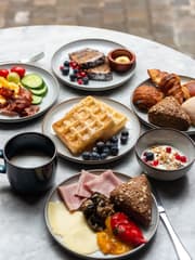 Crave to breakfast ; Delicious Mornings at Craves Hotel