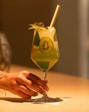 Shirvan Bar