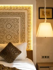 Boutique Hotel & Restaurant Details