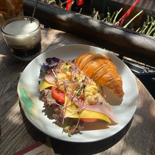 To eat  — 3
