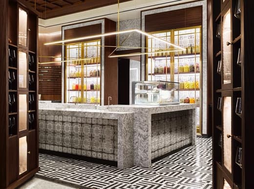 Aila Restaurant — 4