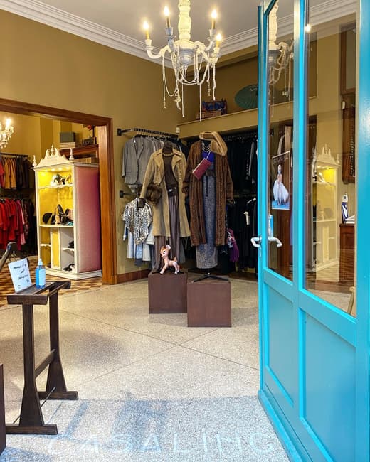 Ramon & Valy Vintage Shop — 4