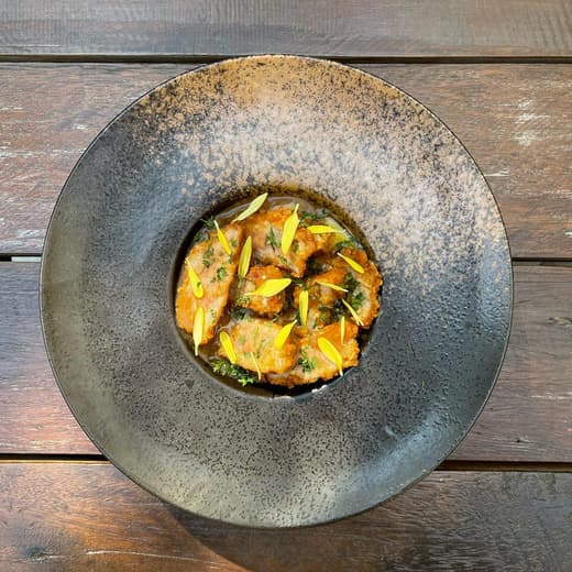 Mod Kaew Wine Bar — 8