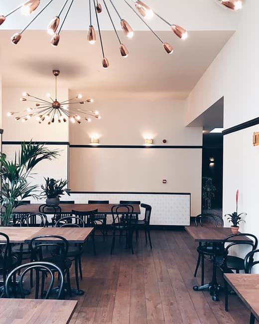 LATROUPE Jardin Secret Hotel Brussels — 9
