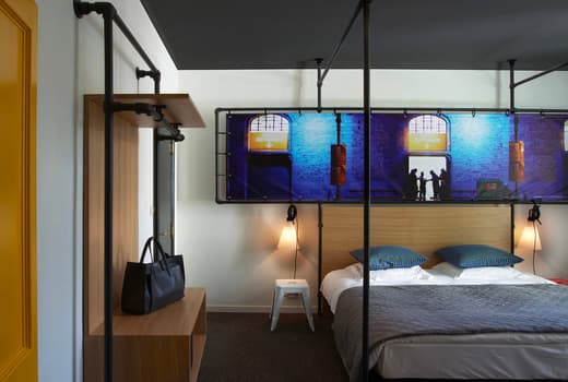 Zoom Hotel — 5