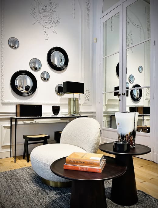 MAYFAIR BXL — 8