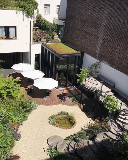 LATROUPE Jardin Secret Hotel Brussels — 1