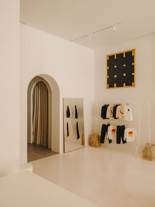 Thinking MU Rosselló Store — 7