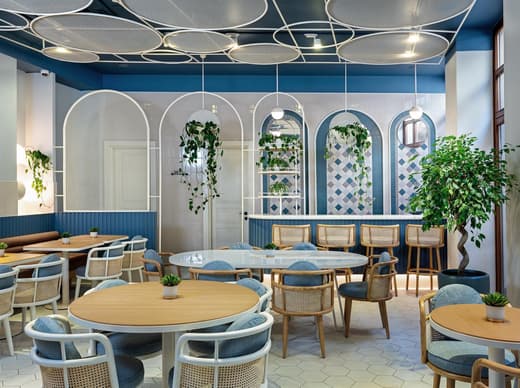 Ecole St. Pierre Hotel — 10