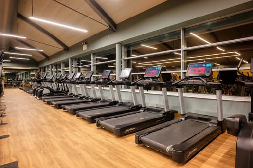 David Lloyd Uccle — 14