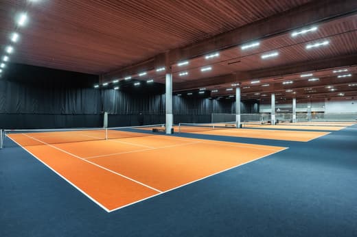 David Lloyd Uccle — 9