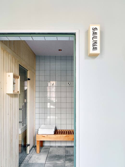 Hotel Brummell — 13