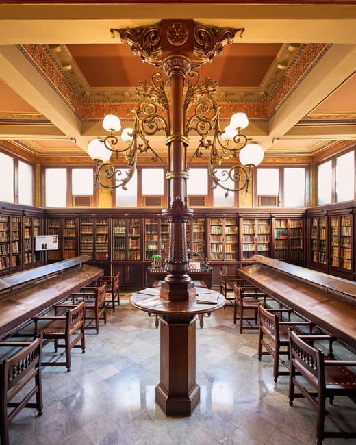 Biblioteca Pública Arús — 4