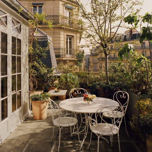 Château Voltaire — 8