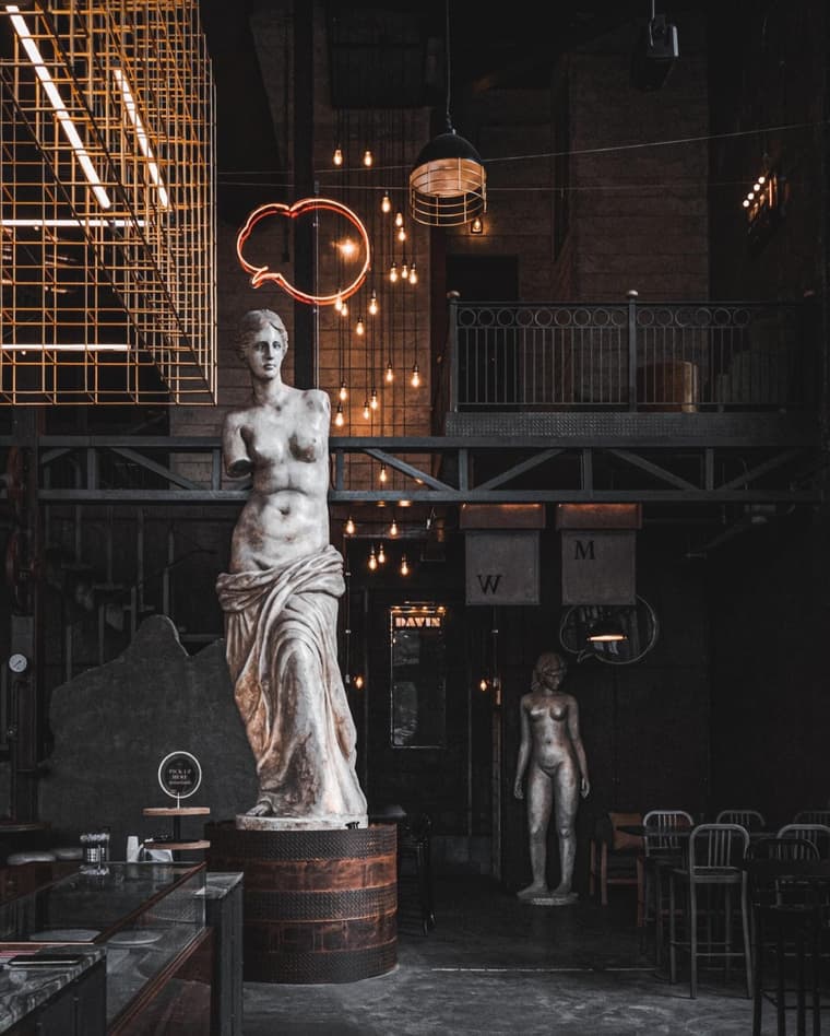 Davin Cafe — 8