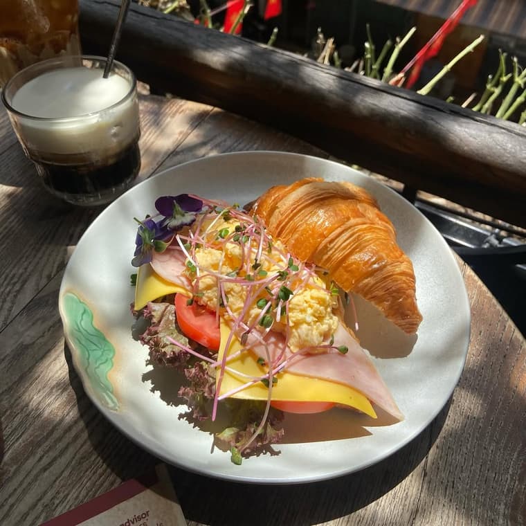 To eat  — 3