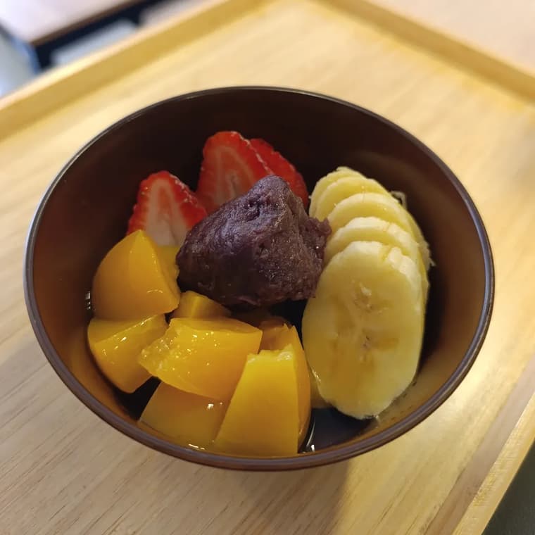 Nuestros platos y postres — 4