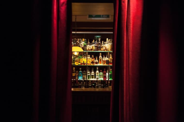 Harry's New York Bar — 7