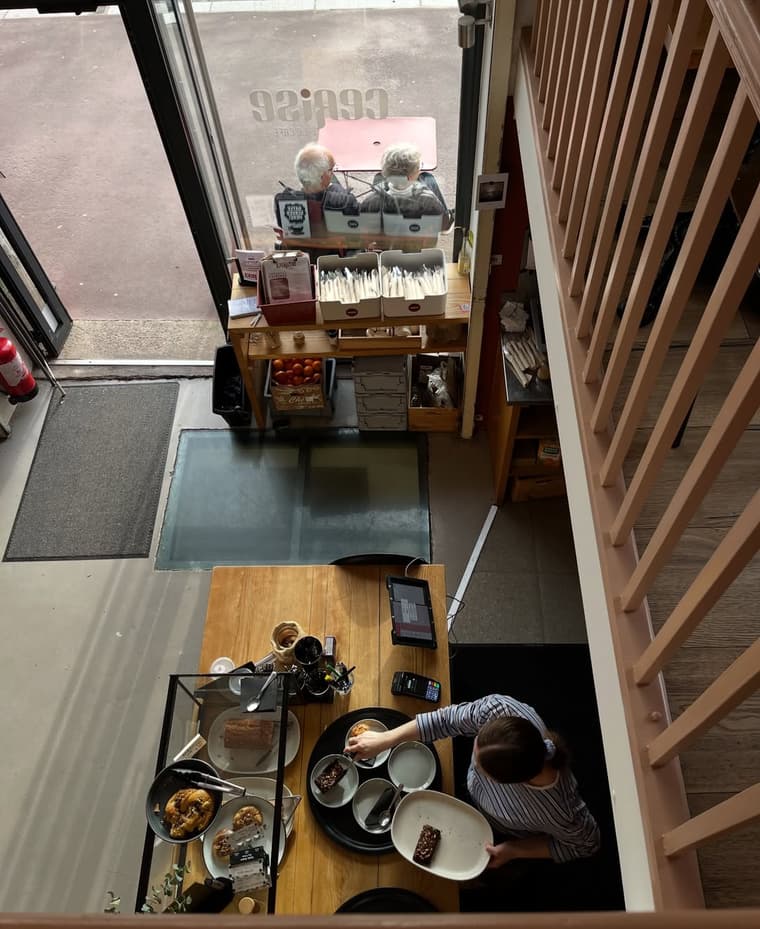 CERISE - Le Café — 2
