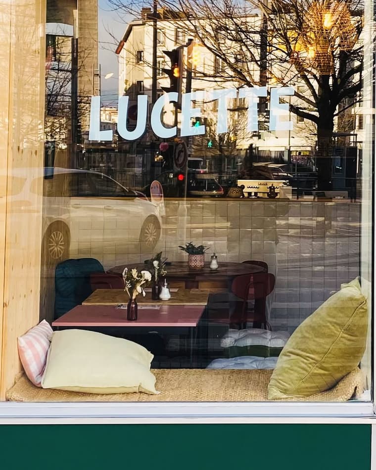 Café Lucette — 1