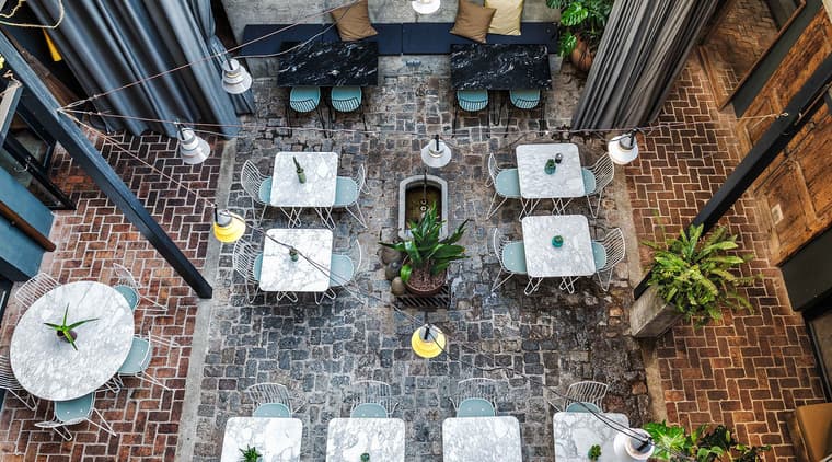 Hotel Brummell — 10