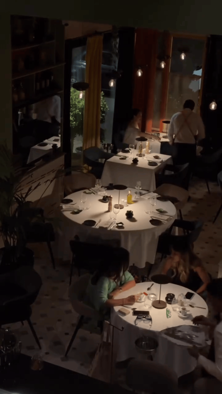 L'Ô à la Bouche — 5
