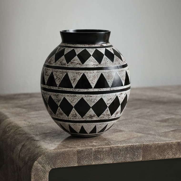 ALEXANDER LAMONT GALLERY & SHOWROOM - Warehouse 30 — 3