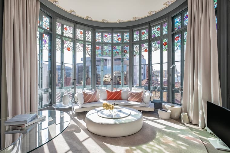 El Palauet Barcelona — 2