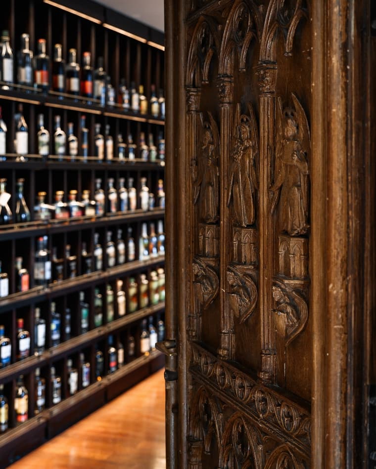 Monastic Bar — 7
