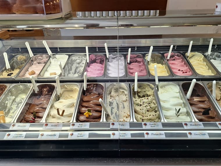 I nostri gusti — 3