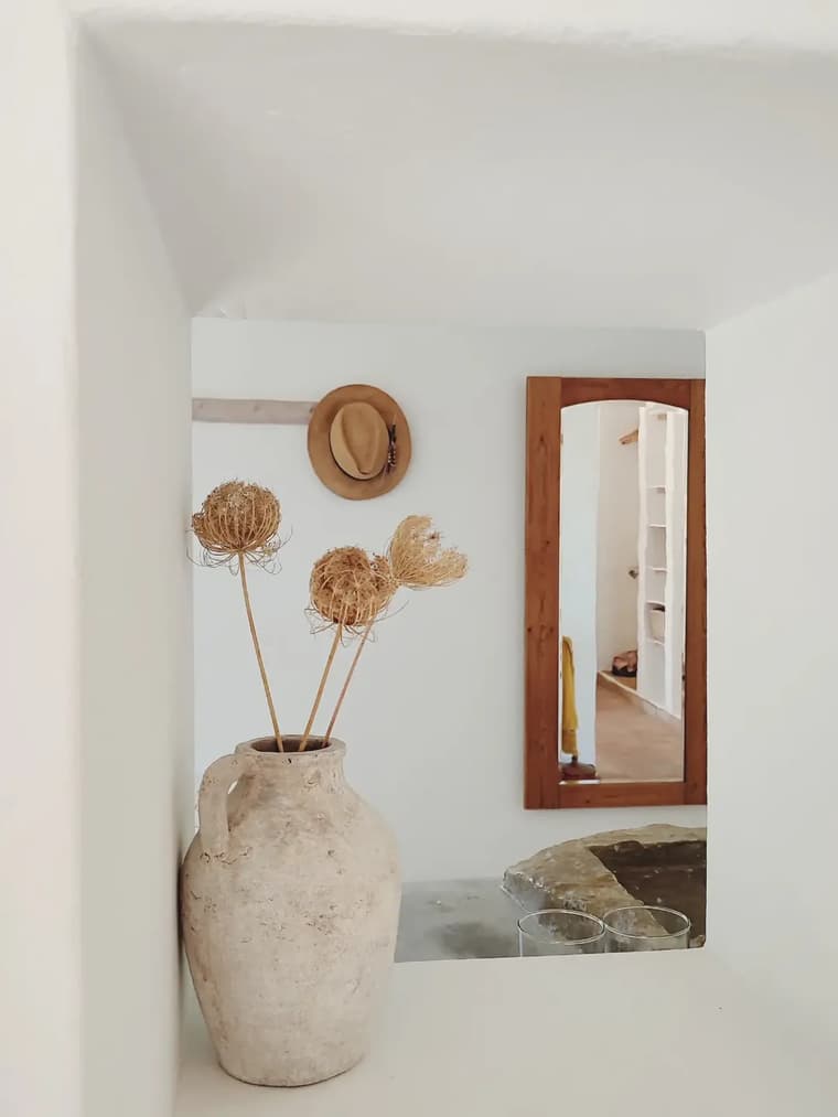 Inspired by traditional aesthetics — 5
