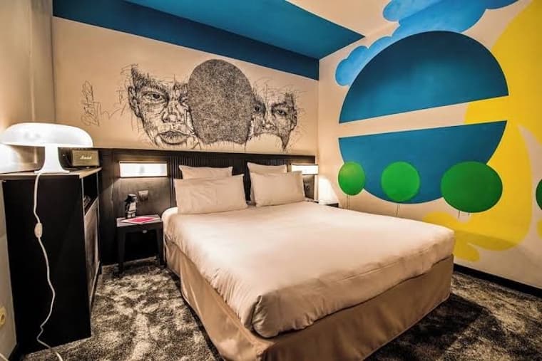 Hotel Des Beaux Arts — 6