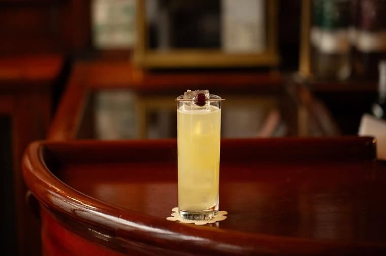 Harry's New York Bar — 3
