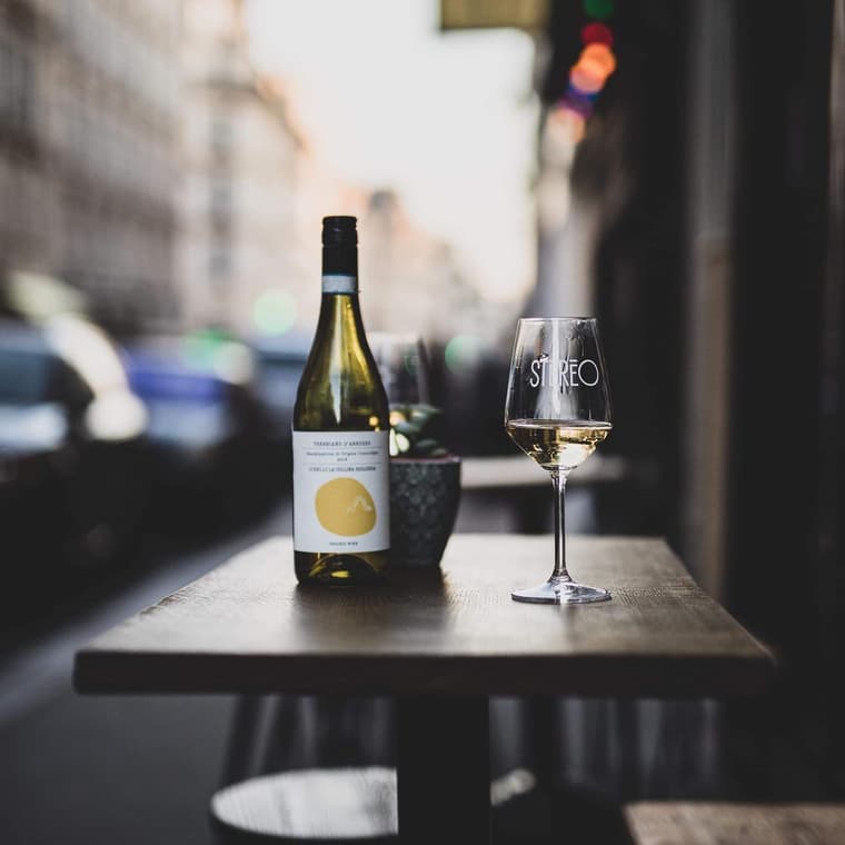 STÉRÉO — 5