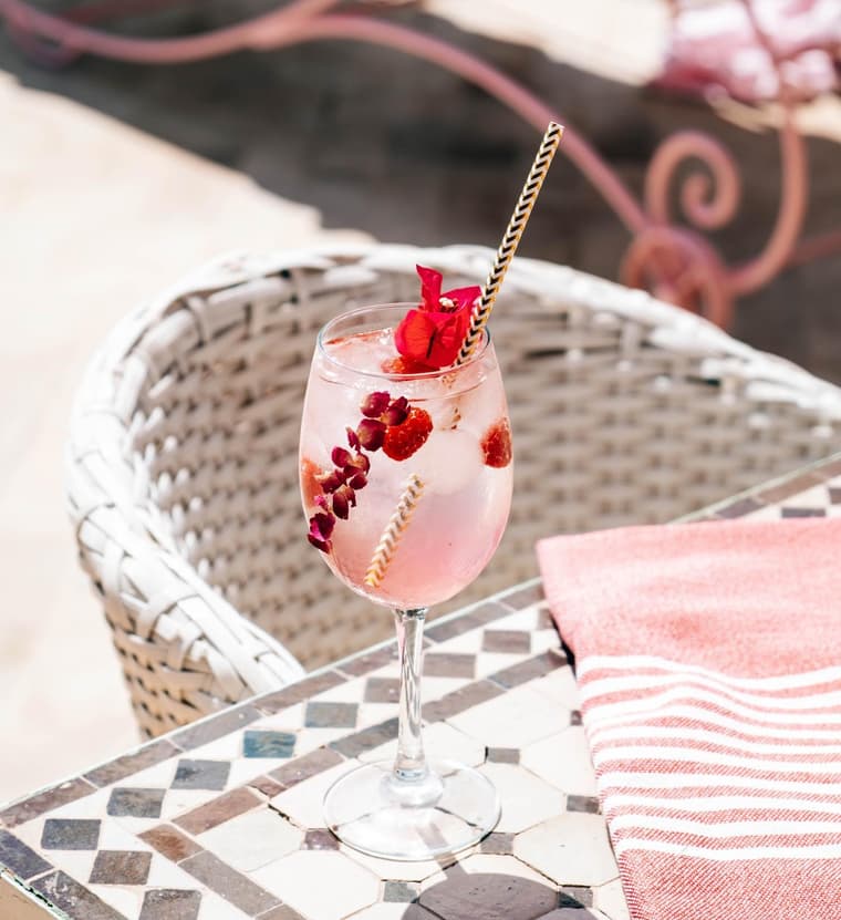 PINK CACTUS - Poolgarden & Restaurant — 8