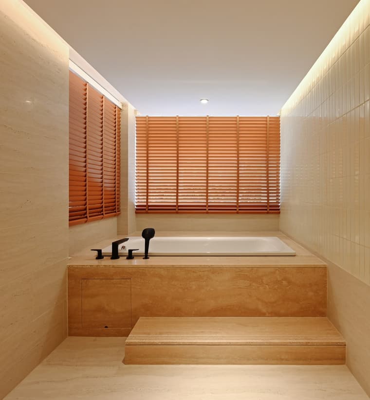 Ad Lib Bangkok — 10