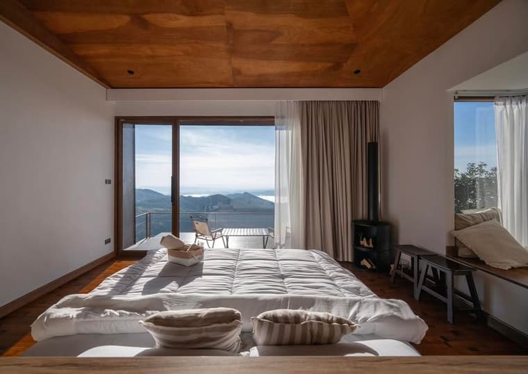 The Wood Cabin — 4