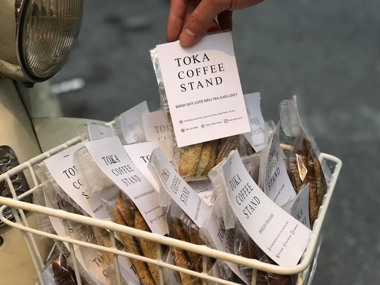 TOKA COFFEE STAND — 3