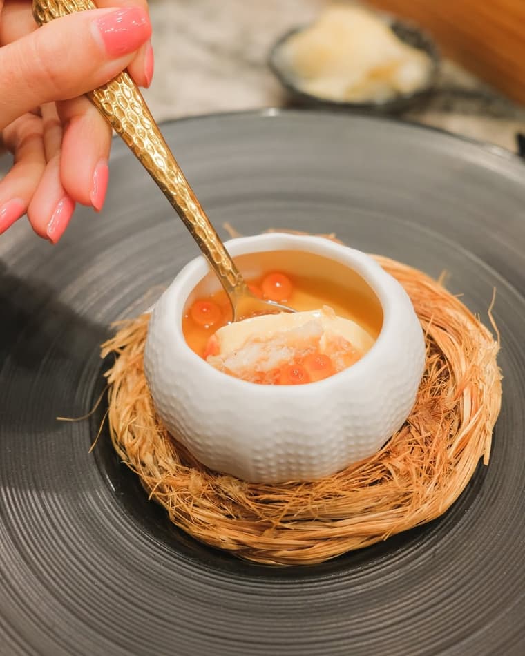 Momono Omakase 鮨桃野 — 4