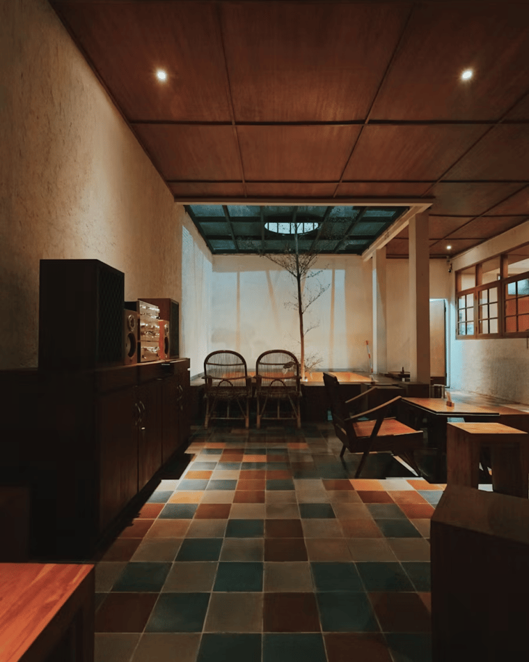Acoustic — 2