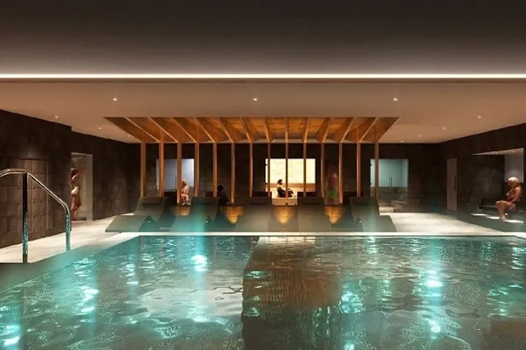 David Lloyd Uccle — 1