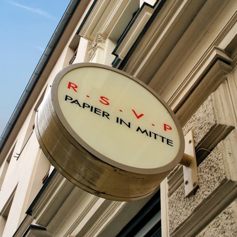 R.S.V.P. Papier — 5