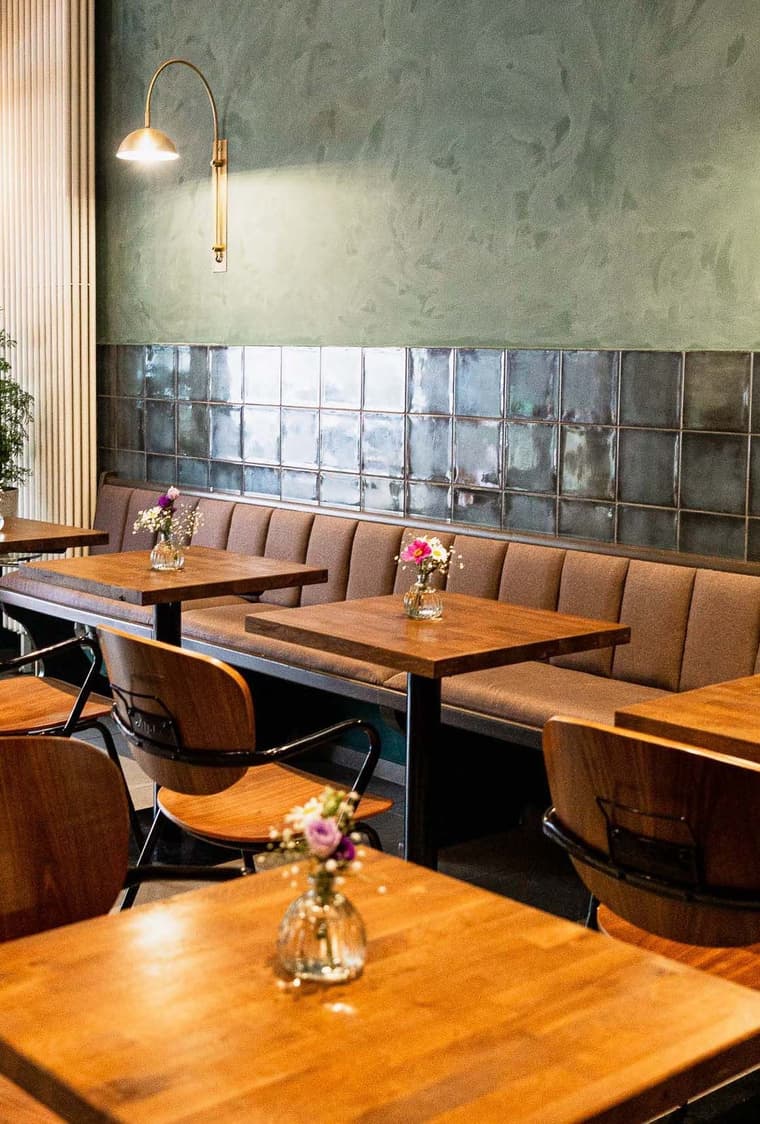 Mon Eatery & Bar — 1