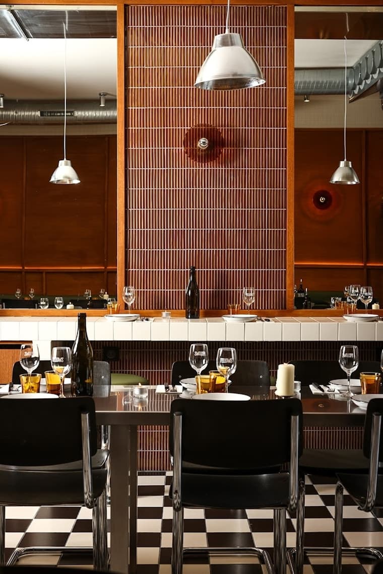 Fellows - Restaurant Paris 10 — 1