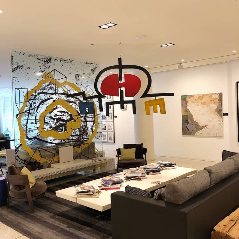 H10 Art Gallery — 1