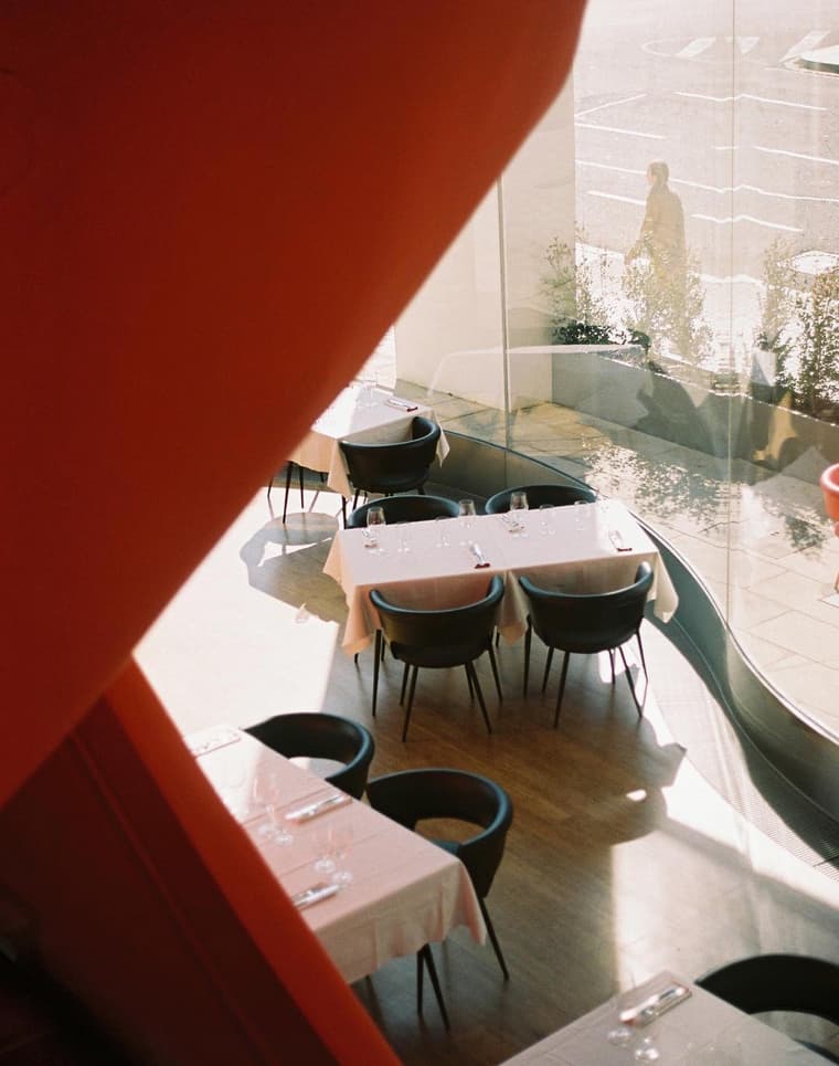 Le Grand Café Rouge — 6
