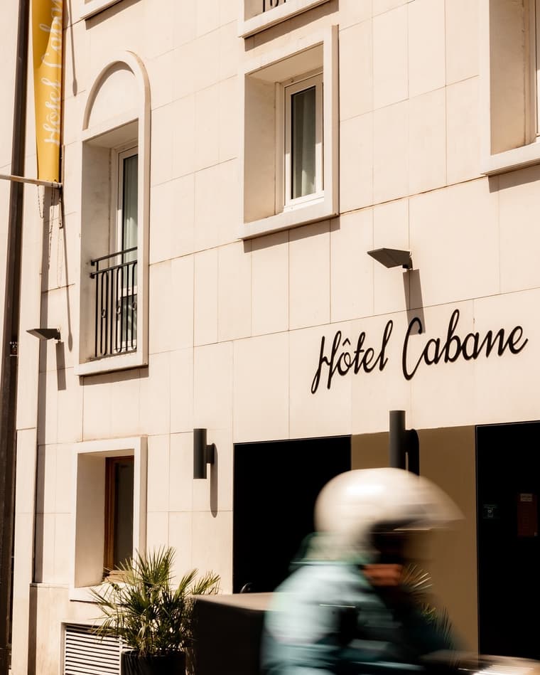 Hôtel Cabane — 5