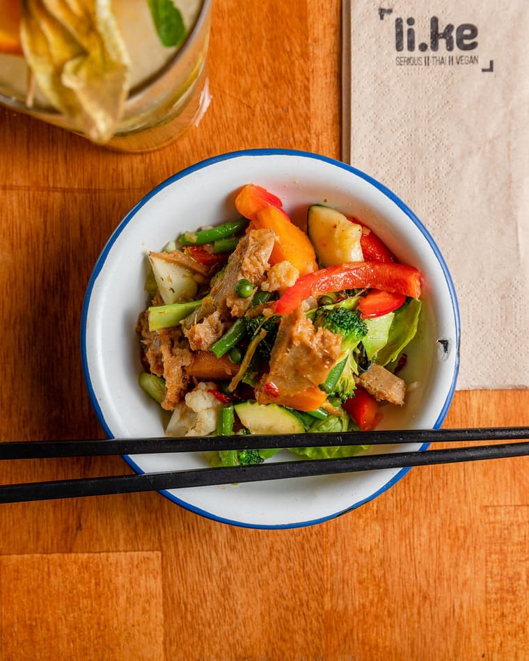 li.ke : serious||thai||vegan — 10