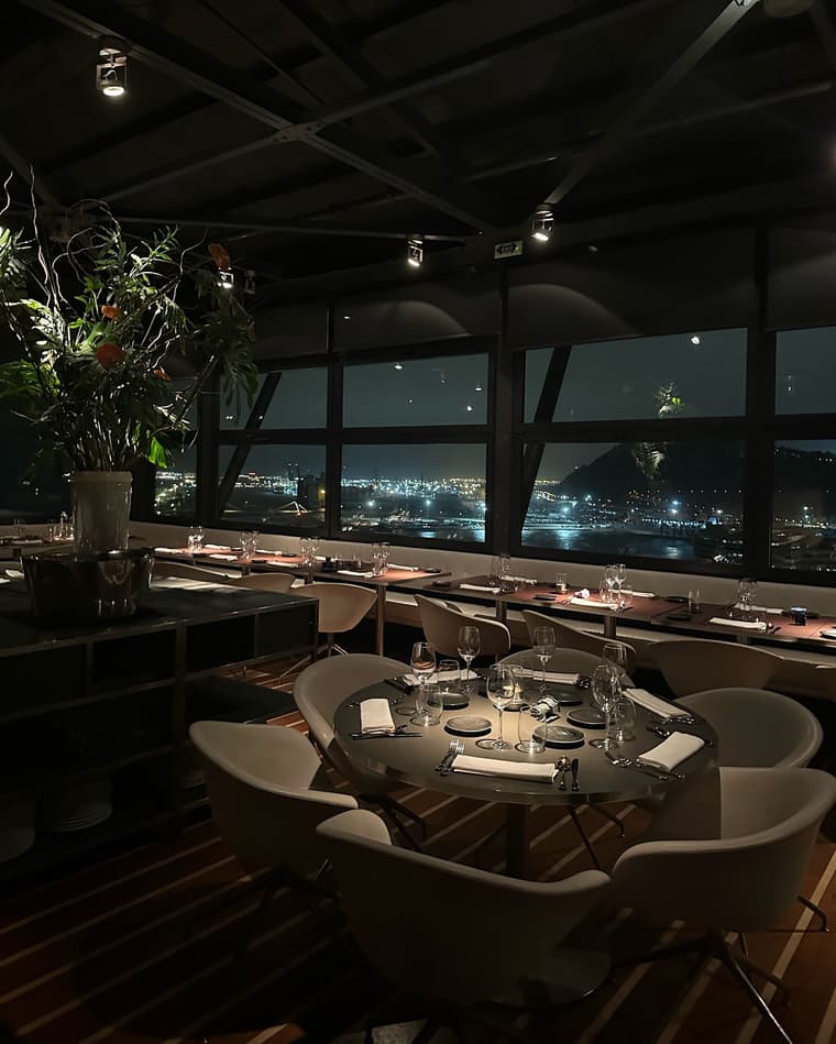 Altamar Restaurant — 5