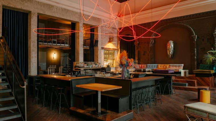 KINK Bar & Restaurant — 4